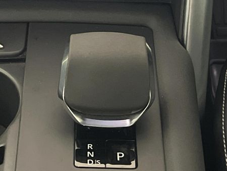 2021-Land-Rover-Discovery-30-TD-HSE-R-Dynamic-D300_10
