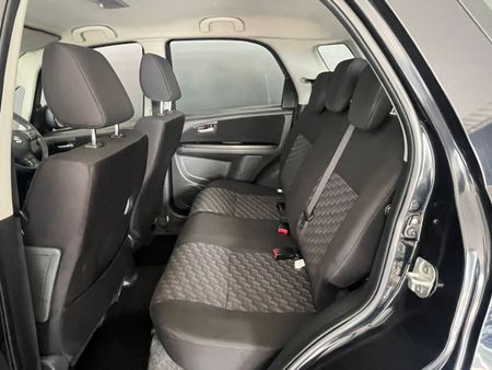 2008-Suzuki-SX4-20-Auto_17