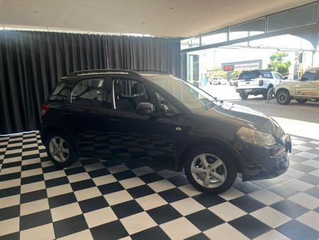 2008-Suzuki-SX4-20-Auto_7