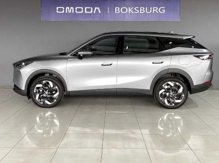 2025-Omoda-C7-16T-Luxury_2