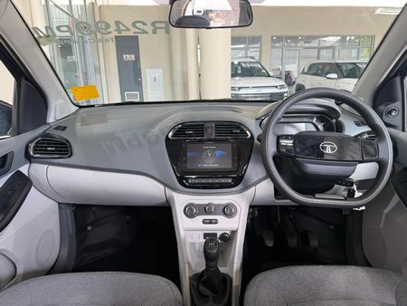 2026-TATA-Tiago-12-XT_24
