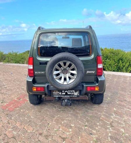 2018-Suzuki-Jimny-13_4