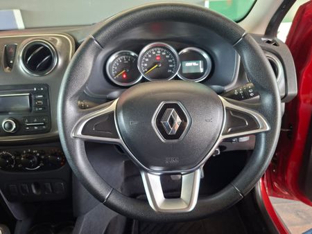 2019-Renault-Sandero-900T-Stepway-Expression_12