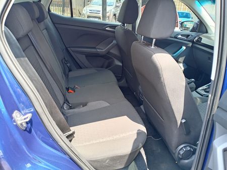 2020-Volkswagen-T-Cross-10-TSI-Highline-Auto_12