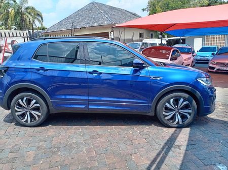2020-Volkswagen-T-Cross-10-TSI-Highline-Auto_3