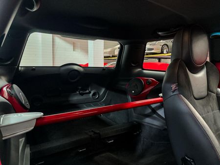 2013-MINI-Hatch-Cooper-JCW-GP_14