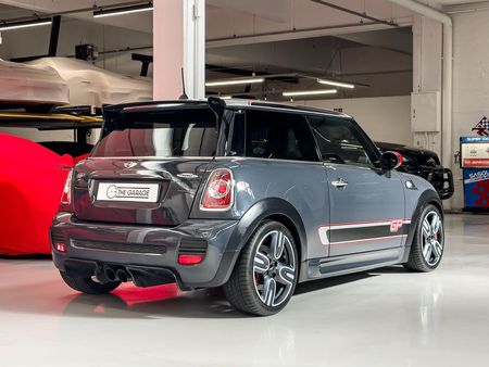 2013-MINI-Hatch-Cooper-JCW-GP_3