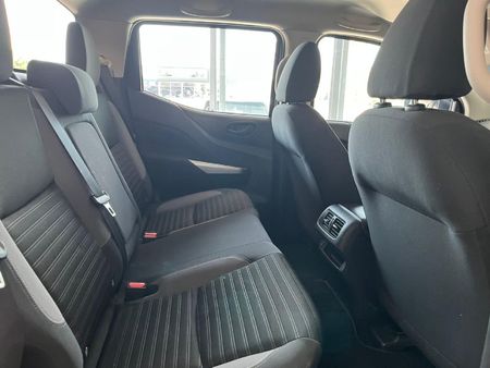 2025-Nissan-Navara-25-DDTi-SE-Double-Cab_19