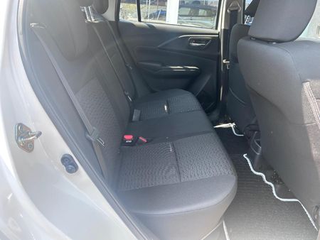 2026-Suzuki-Swift-12-GL_14