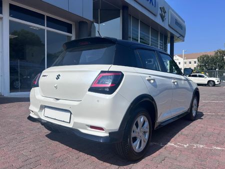 2026-Suzuki-Swift-12-GL_6