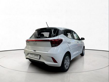 2024-Hyundai-Grand-i10-10-Motion_3