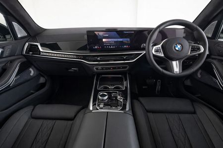 2026-BMW-X7-xDrive-40d-M-Sport_5