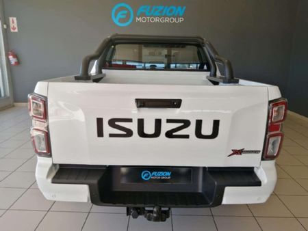 2026-Isuzu-D-Max-19-DDI-HR-X-Rider-Auto-Double-Cab_10