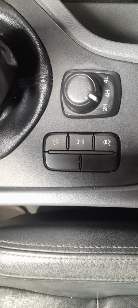 2017-Ford-Ranger-32-TDCi-XLT-4x4-Double-Cab_10