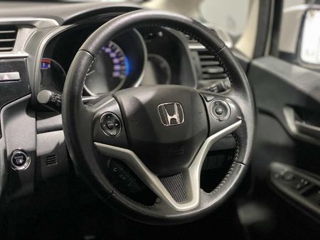 2023-Honda-WR-V-12-Elegance_15