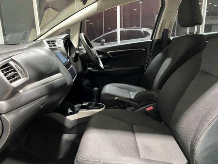 2023-Honda-WR-V-12-Elegance_7
