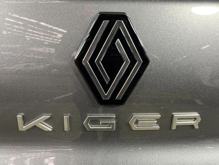 2025-Renault-Kiger-10-Techno-AMT_11