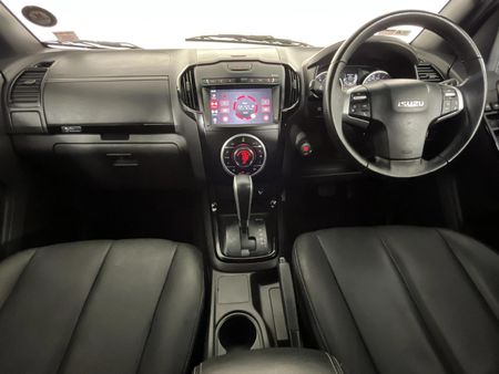 2020-Isuzu-D-Max-300-LX-Auto-Double-Cab_1