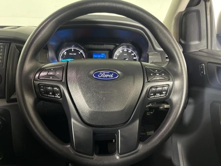2019-Ford-Everest-22-TDCi-XLS-4x4_9