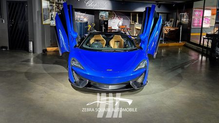 2018-McLaren-570-S-Spider_14