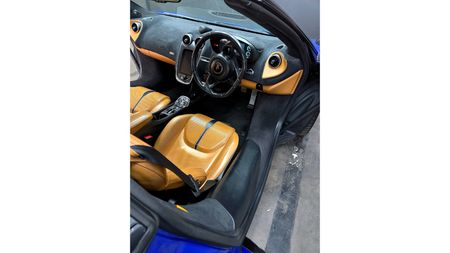2018-McLaren-570-S-Spider_17