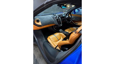 2018-McLaren-570-S-Spider_28