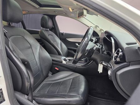 2014-Mercedes-Benz-C-Class-C-250-Avantgarde-Auto_9