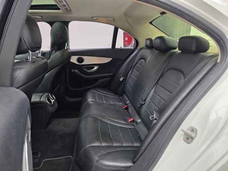2014-Mercedes-Benz-C-Class-C-250-Avantgarde-Auto_11