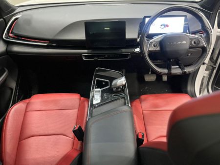 2025-BAIC-X55-15T-Premium-Auto_9
