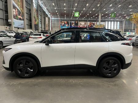 2025-BAIC-X55-15T-Premium-Auto_5