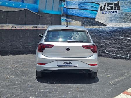 2025-Volkswagen-Polo-10-TSI_4