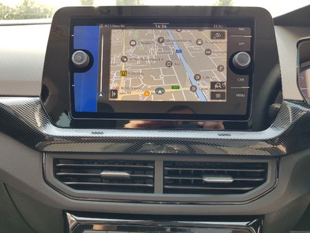 2026-Volkswagen-T-Cross-10-TSI-Life-Auto_10