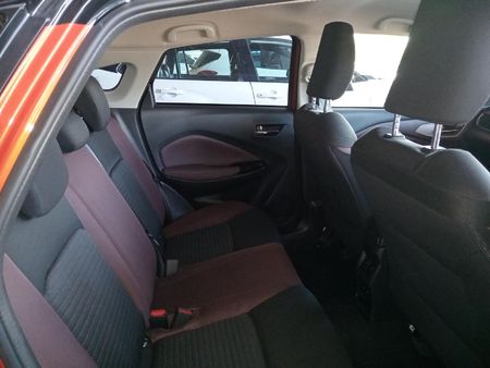 2026-Toyota-Starlet-Cross-15XR_9
