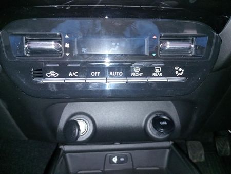 2026-Toyota-Starlet-Cross-15XR_14