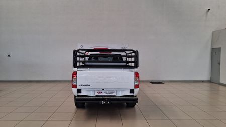 2026-Nissan-Navara-25-DE-XE-Single-Cab_5