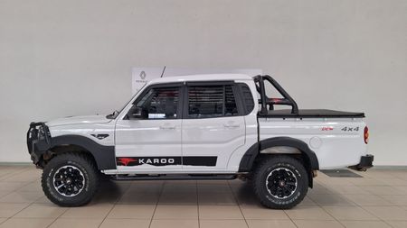 2026-Mahindra-Pik-Up-22-mHawk-S11-Dew-4x4-Auto-Double-Cab_3