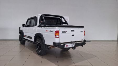 2026-Mahindra-Pik-Up-22-mHawk-S11-Dew-4x4-Auto-Double-Cab_4