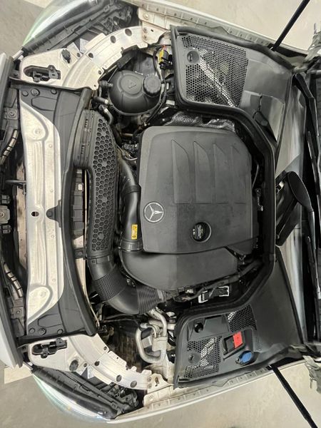 2019-Mercedes-Benz-C-Class-C-200-Coupe-Auto_9