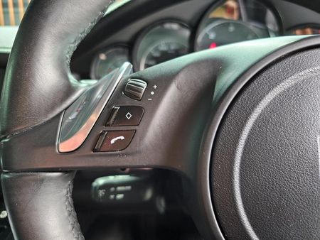 2012-Porsche-Panamera-Diesel-Auto_16