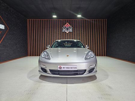 2012-Porsche-Panamera-Diesel-Auto_1