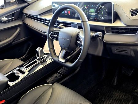 2026-Chery-Tiggo-Cross-15-HEV-Comfort-DHT_17