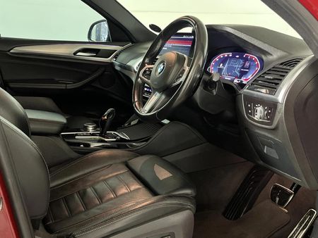 2021-BMW-X4-xDrive20d-M-Sport_9