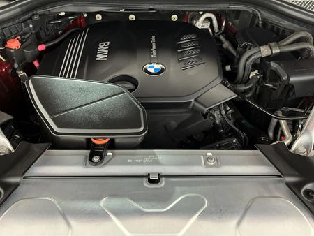 2021-BMW-X4-xDrive20d-M-Sport_12