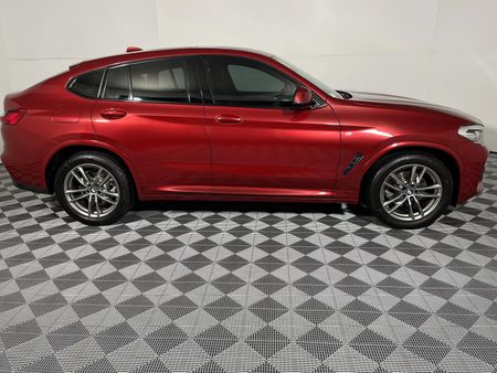 2021-BMW-X4-xDrive20d-M-Sport_16