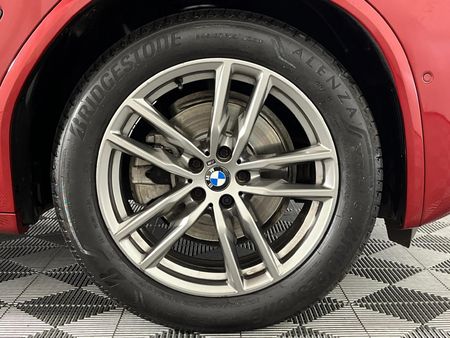 2021-BMW-X4-xDrive20d-M-Sport_5