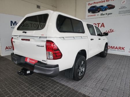 2026-Toyota-Hilux-24-GD-6-SR-4x4-Double-Cab_1