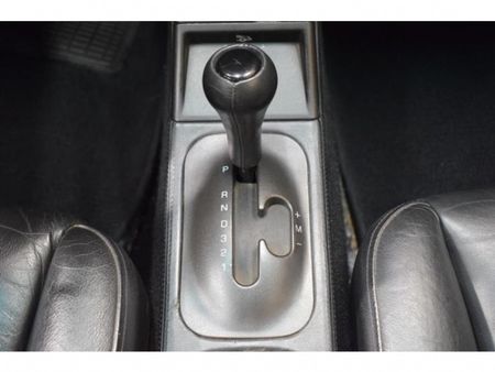 1993-Porsche-911-Carrera-4-Cabriolet_11