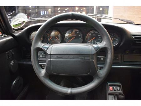 1993-Porsche-911-Carrera-4-Cabriolet_12