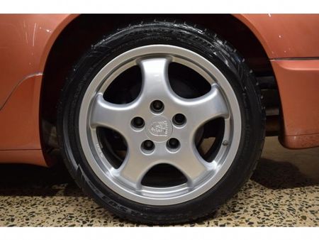 1993-Porsche-911-Carrera-4-Cabriolet_16