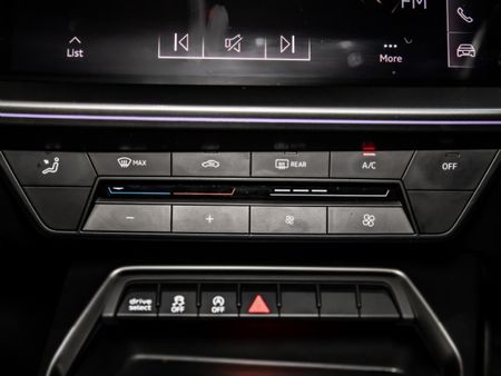 2022-Audi-A3-Sportback-14-TFSI-Auto-35-TFSI_17